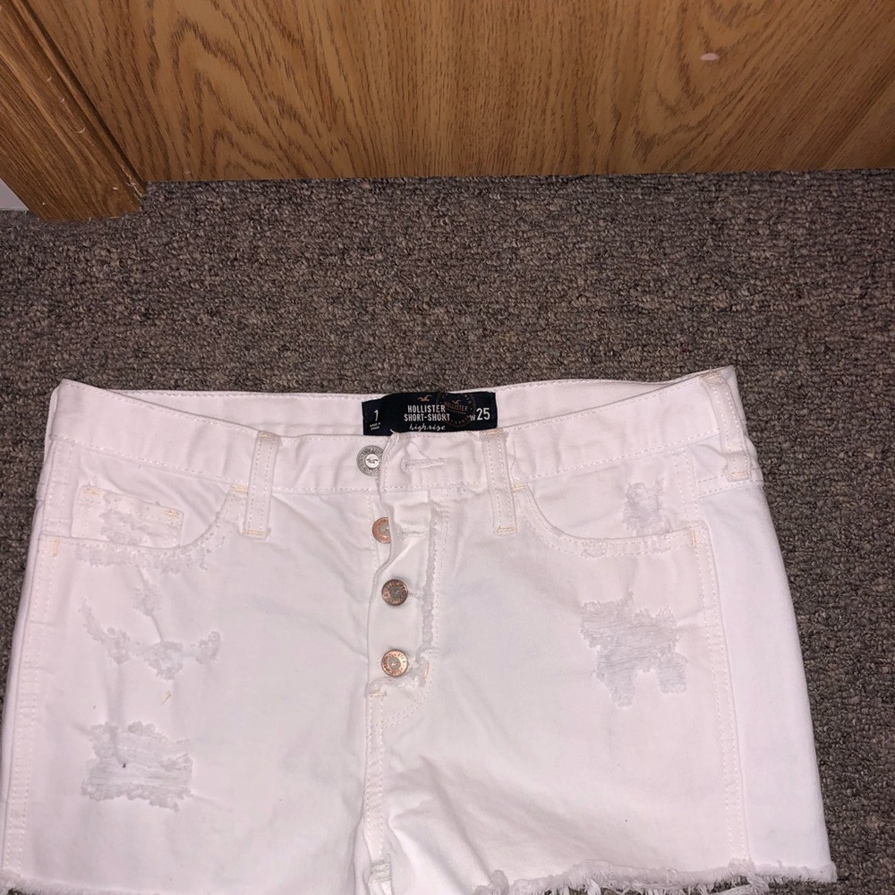 Size 1 white Hollister eagle shorts